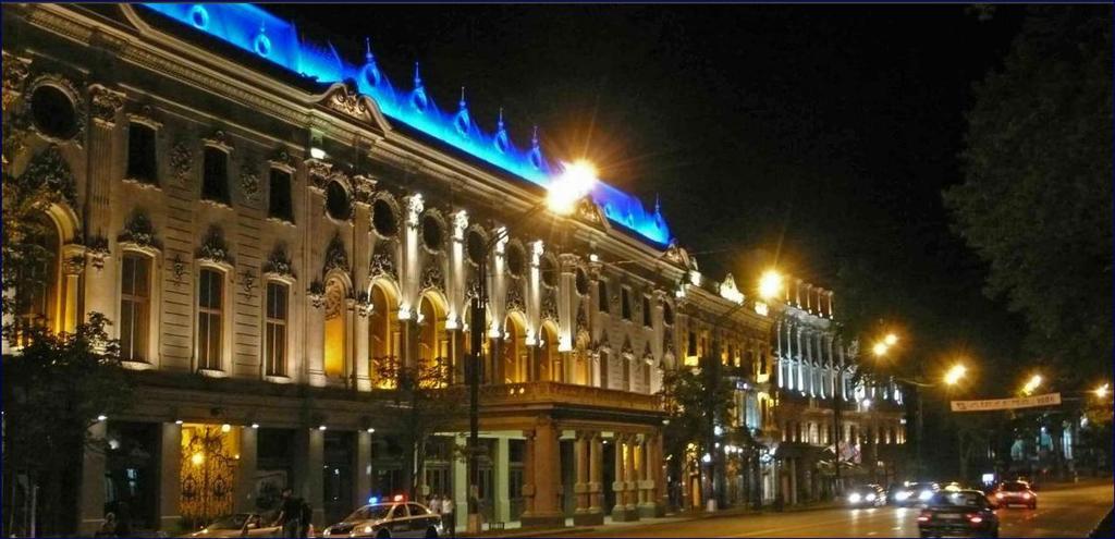 Evrika Apartments On Rustaveli Avenue Tbilisi Eksteriør billede